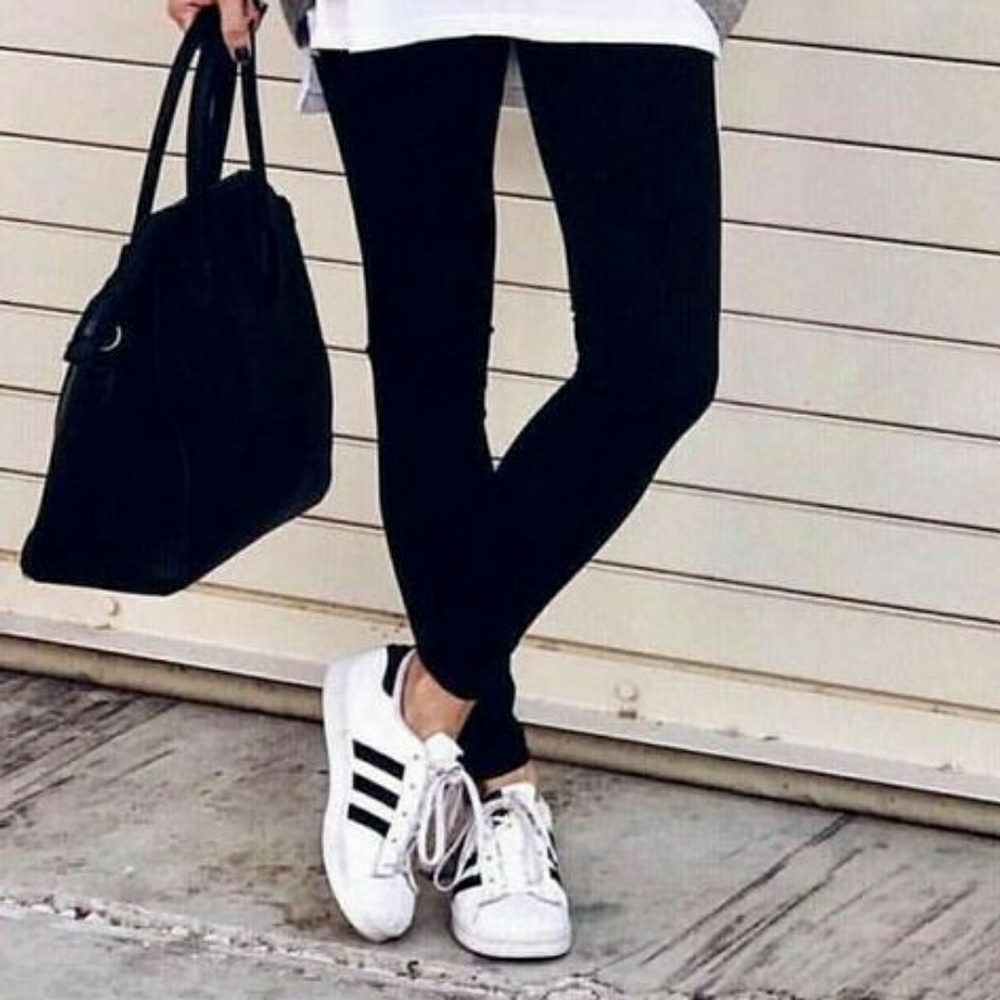 SOLD OUT Basic Black Ankle Length Legging